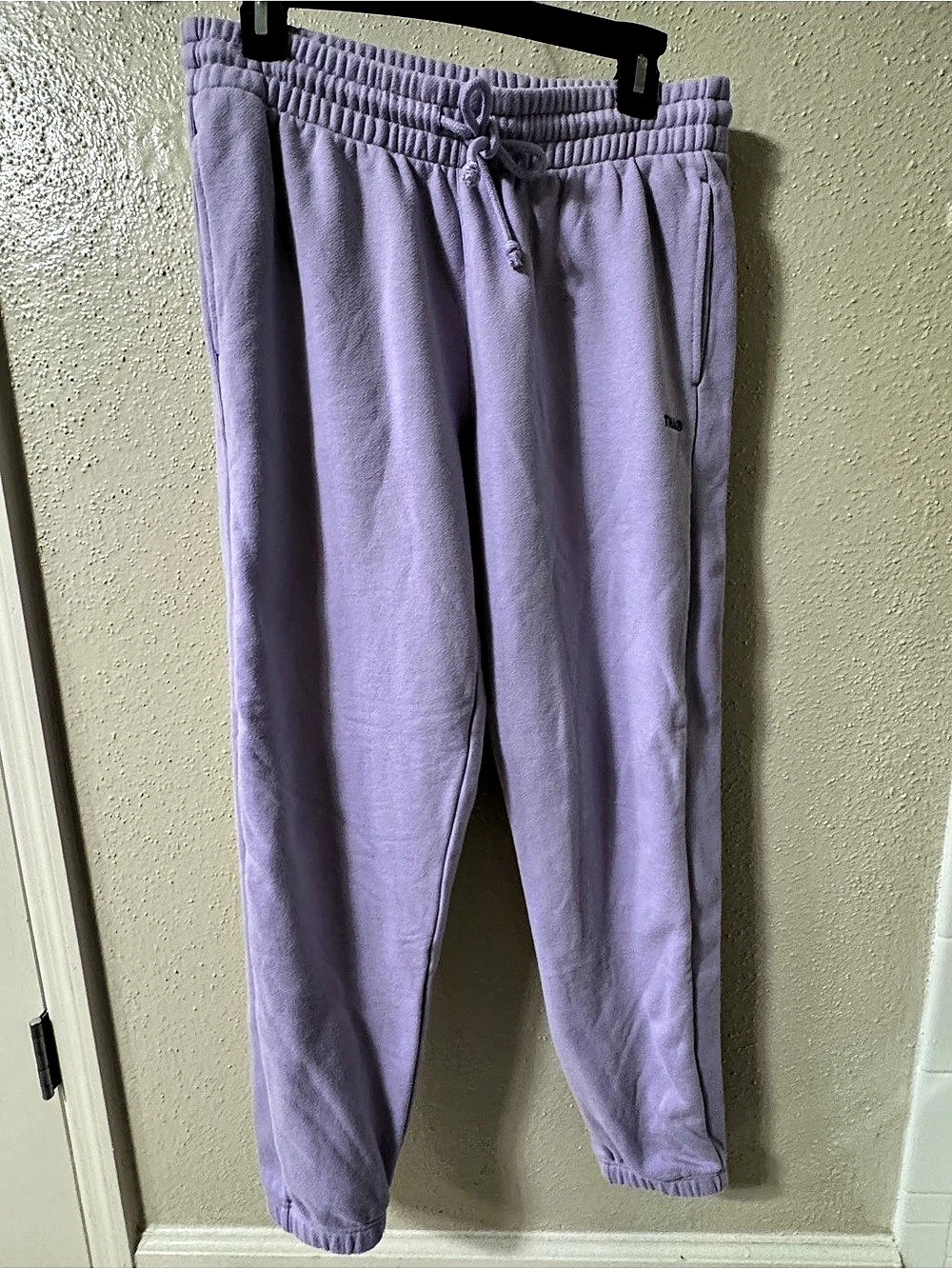 Aritzia TNA Sweatfleece Jogger Sweatpants in Purple Size Medium Like New